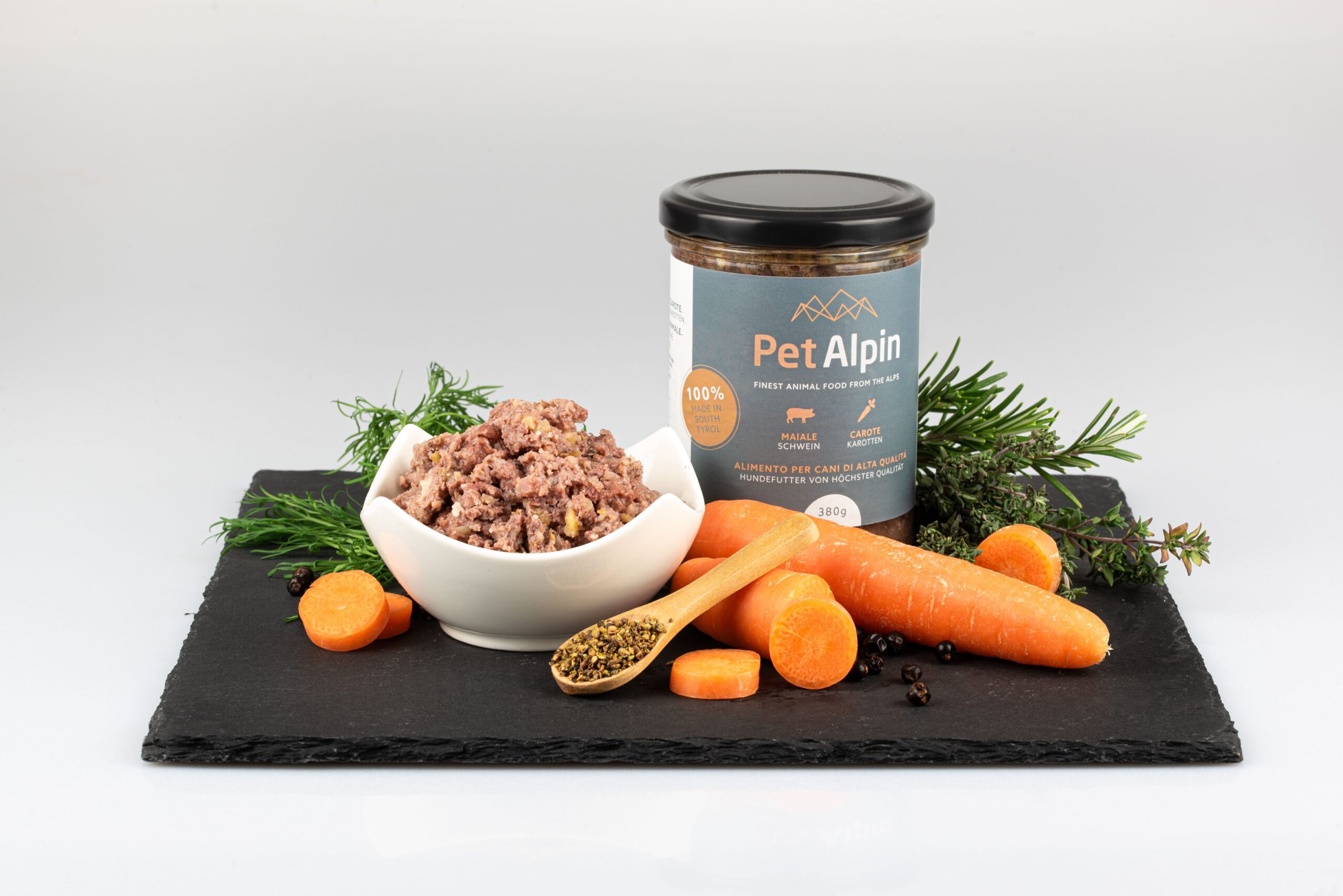 Goulash with pork and carrots - Image 2